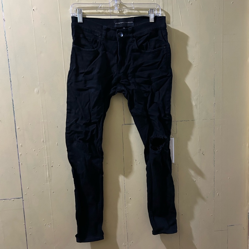 Essential Skinny Jeans with Knee Rips